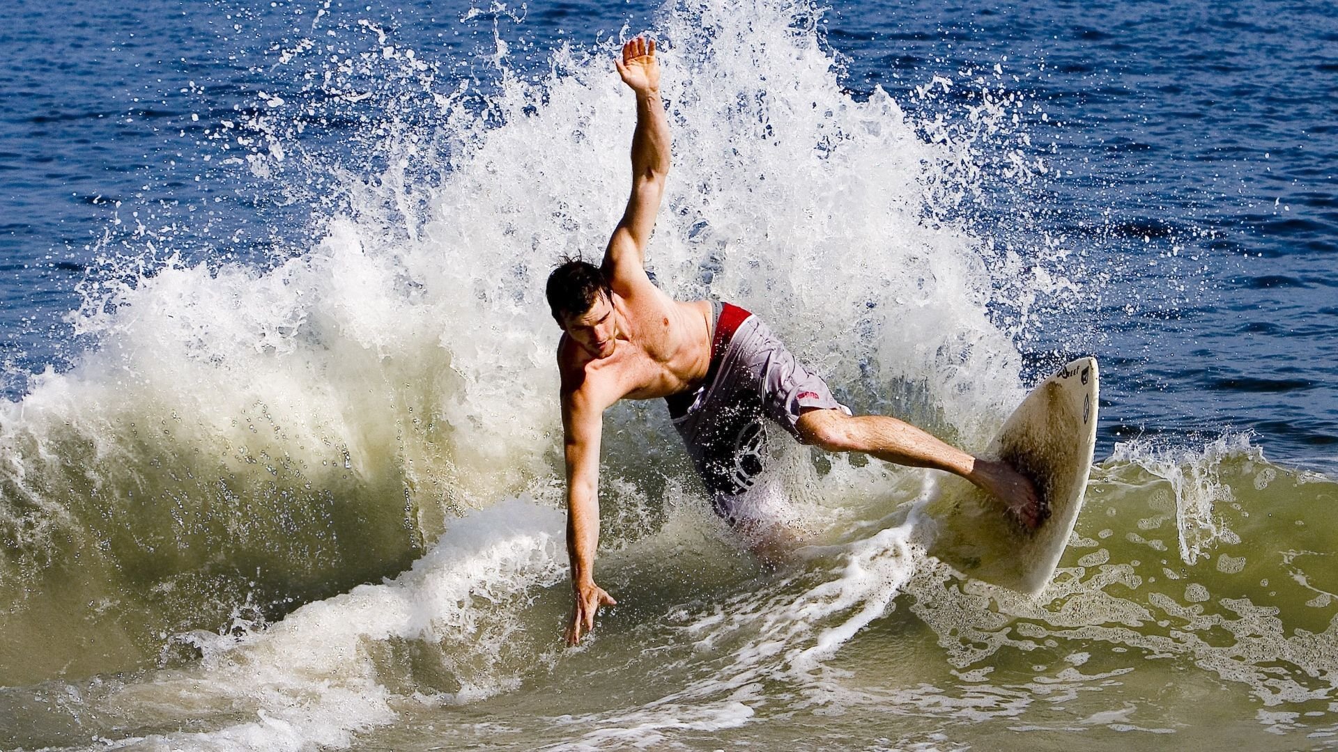 詹姆斯赛后感谢队友称胜利是大家努力，詹姆斯赛后_我已准备好迎接挑战了